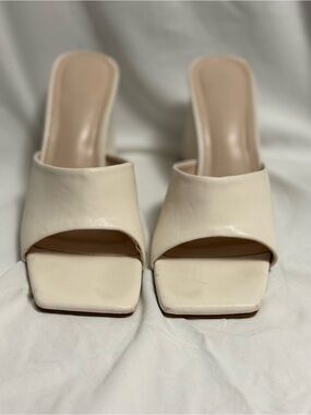 Classic Cream Open-Toe Square Mule Heels